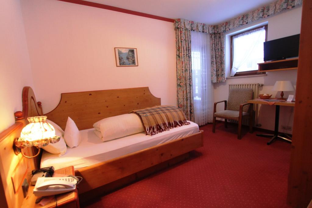 Reikartz Hotel Bergpanorama Pfronten Zimmer foto